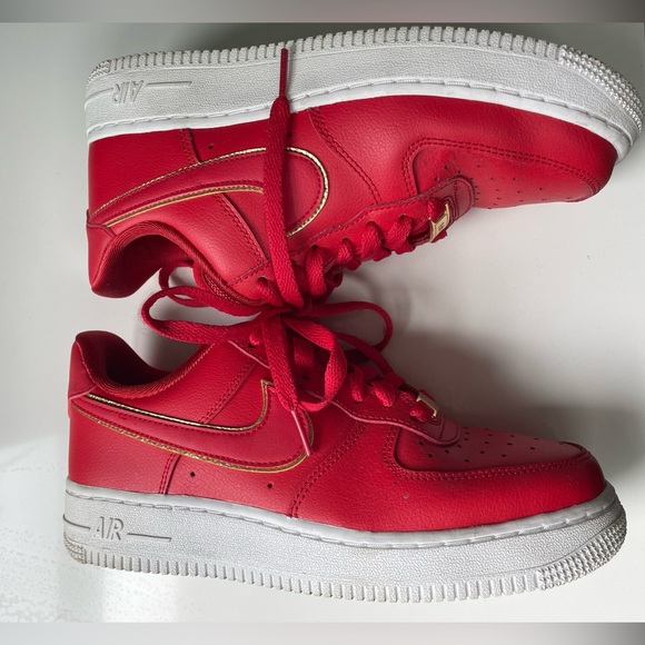 Nike Air Force size 6.5 - Picture 3 of 6